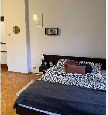 Cheerful 3 Bedroom City House Krasków Exterior foto